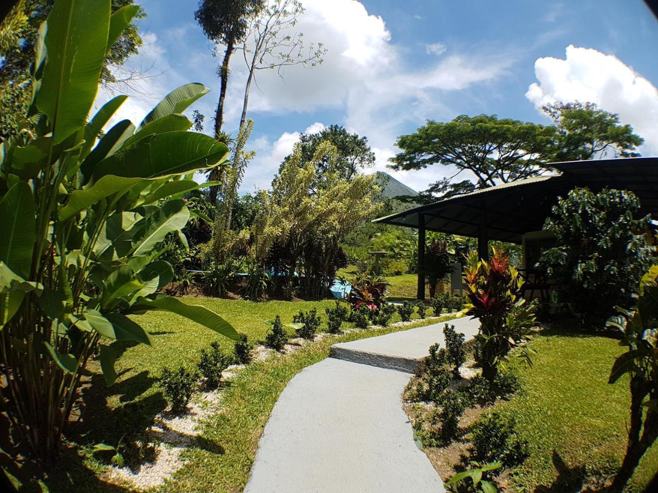 Hotel Brisas Arenal La Fortuna ภายนอก รูปภาพ