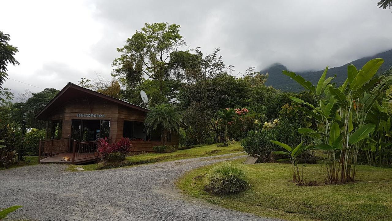 Hotel Brisas Arenal La Fortuna ภายนอก รูปภาพ
