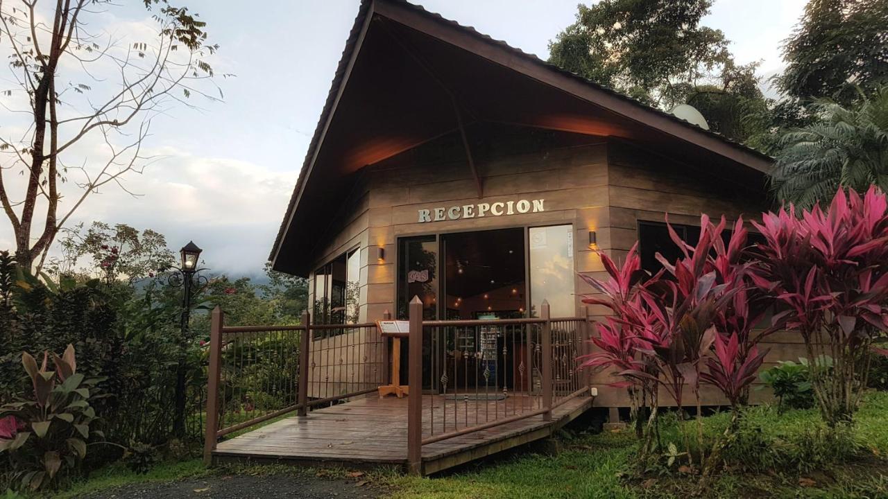 Hotel Brisas Arenal La Fortuna ภายนอก รูปภาพ